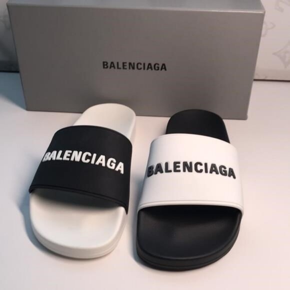 Balenciaga Men’s Logo Mismatched Slide Sandals | Size 8 | New Authentic - Picture 10 of 11